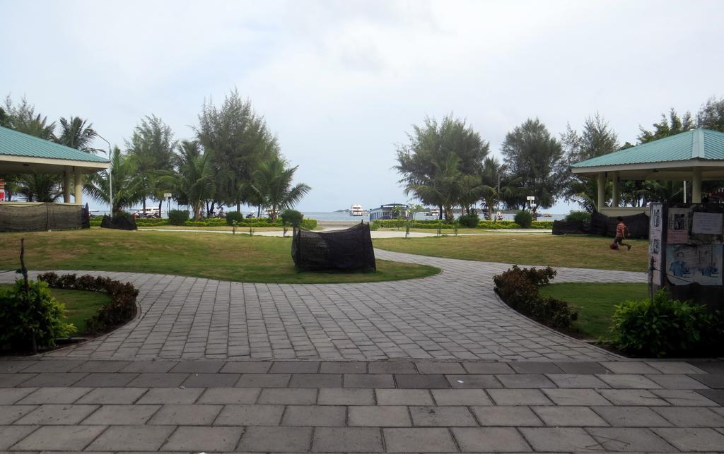 Coral Queen Inn Hulhumalé Eksteriør billede